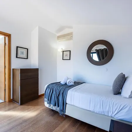 Casa Flor Do Mar @ Baia Da * Luz